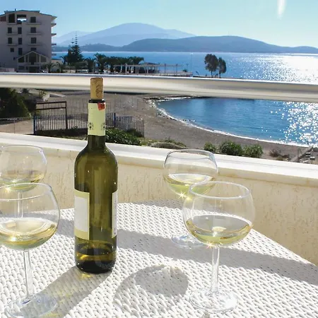 Apartment With Sea View 01 Sarande